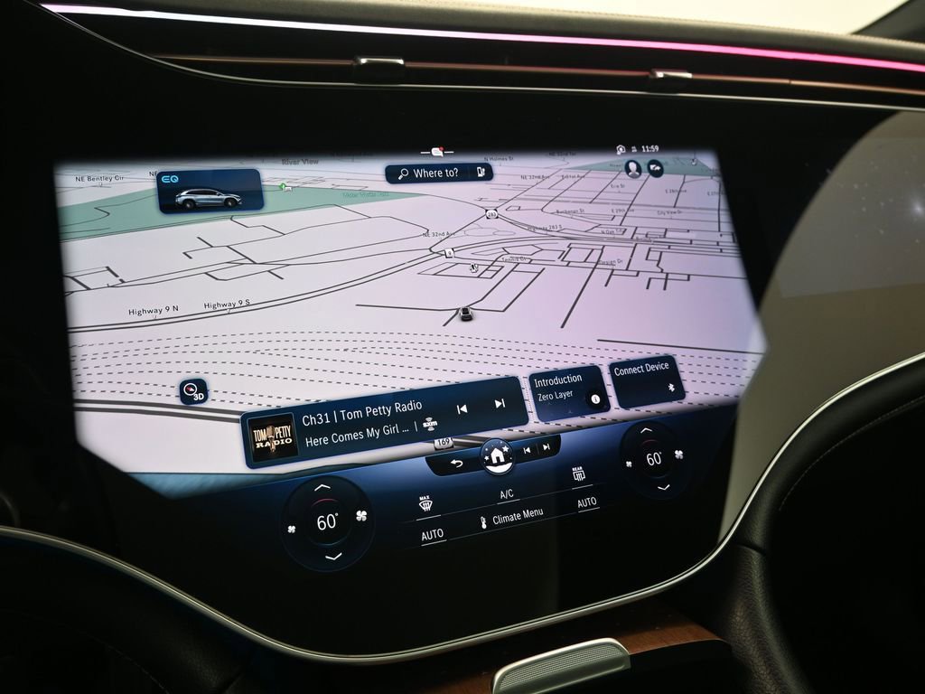 Used 2023 Mercedes-Benz EQS 580 4MATIC SUV image 18