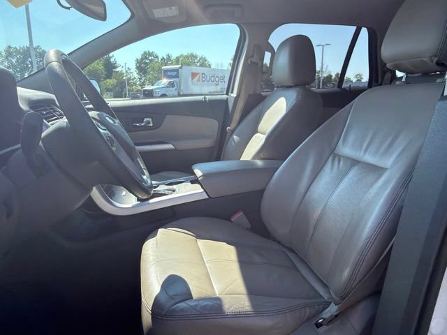 Used 2013 Ford Edge SEL FWD image 23
