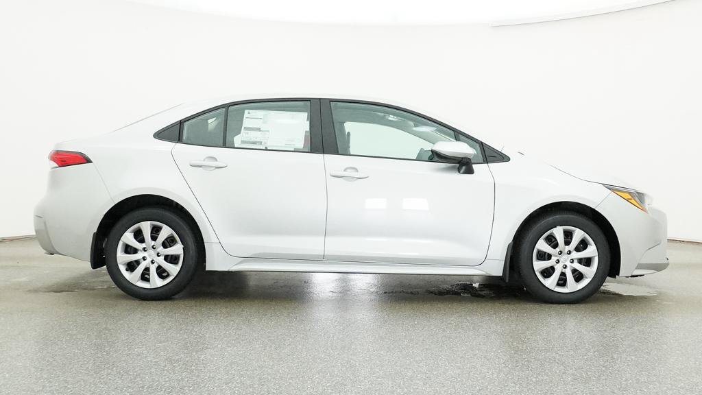New 2027 Toyota Corolla LE FWD image 30