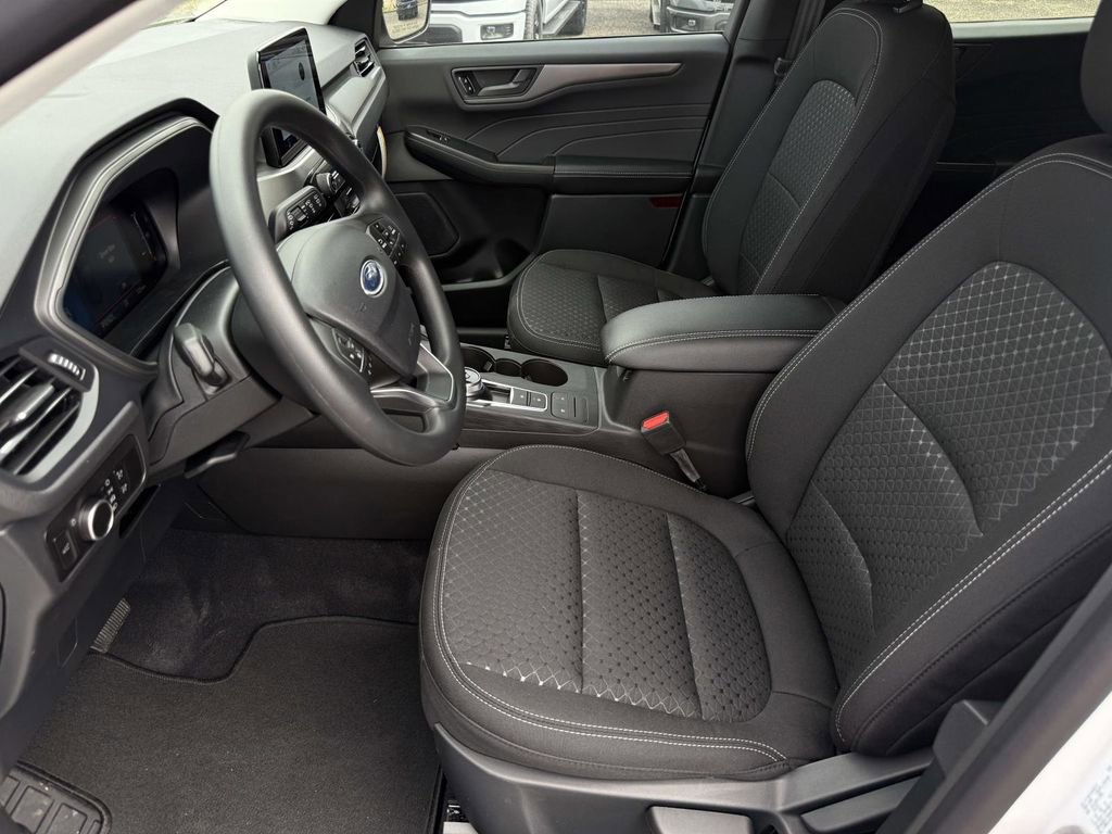 New 2026 Ford Escape Active FWD image 22