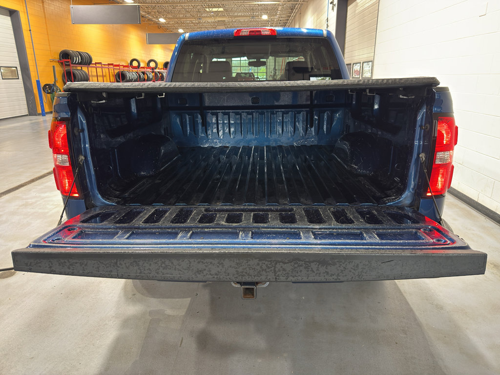 Used 2015 GMC Sierra 1500 SLE w/ All-Terrain Package AWD/4WD image 20