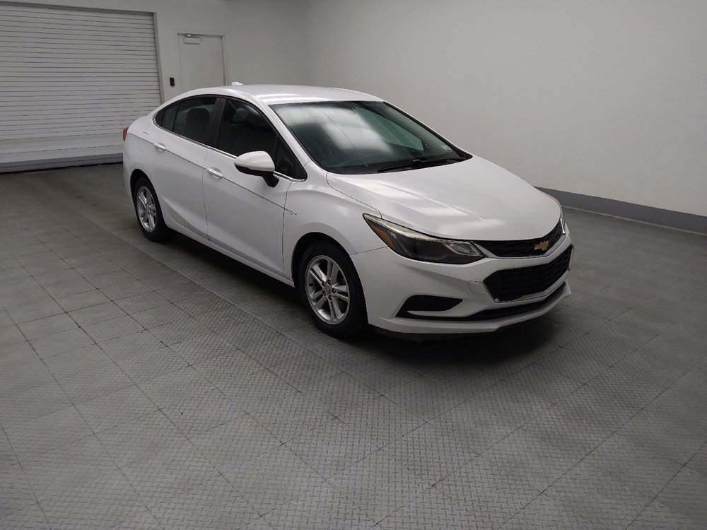 Used 2016 Chevrolet Cruze LT FWD image 11