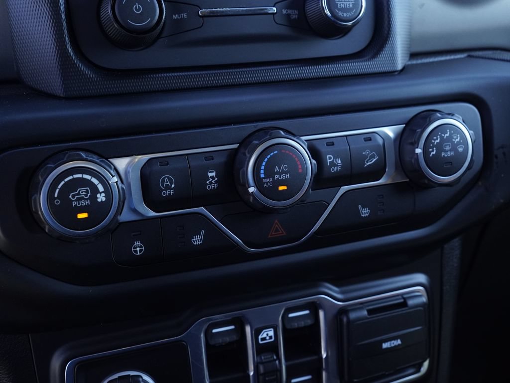 Certified 2020 Jeep Wrangler Unlimited Sport S AWD/4WD image 18