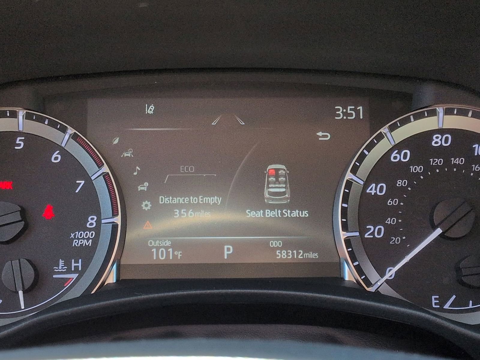 Used 2023 Toyota Highlander XLE image 15