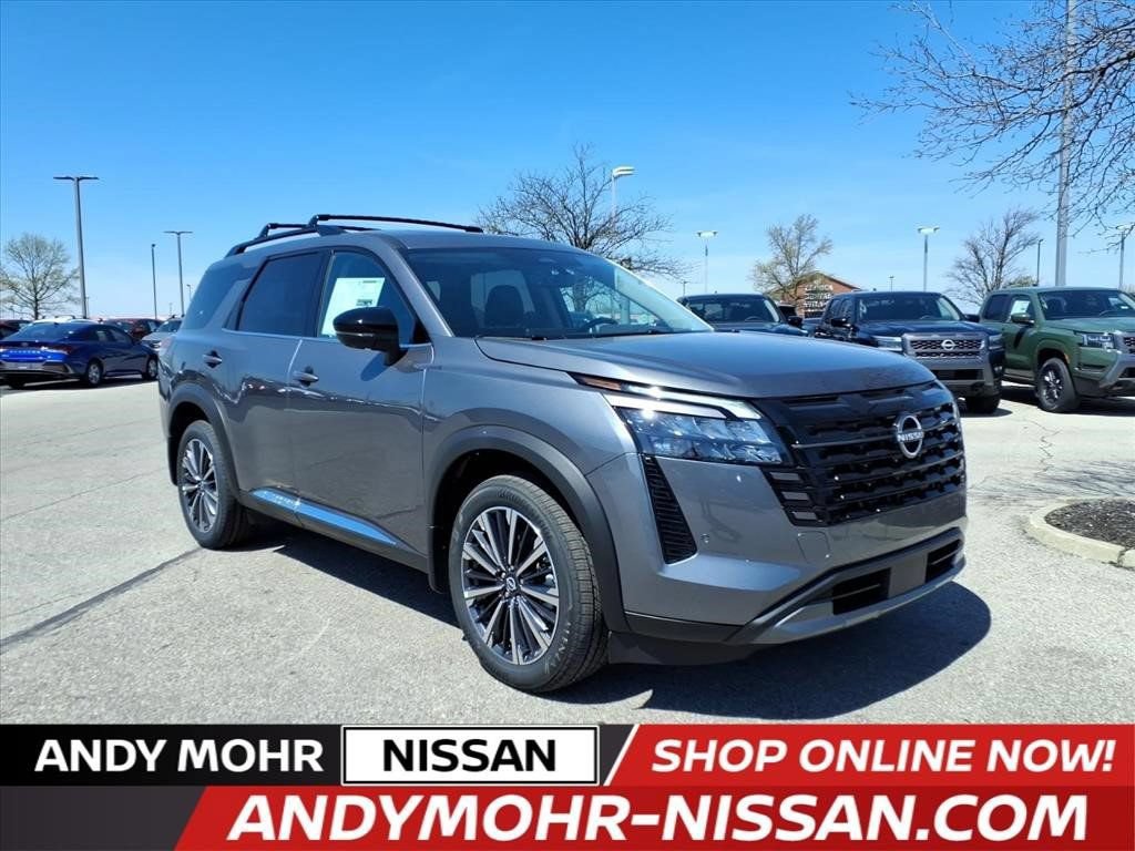 New 2026 Nissan Pathfinder Platinum AWD/4WD image 2