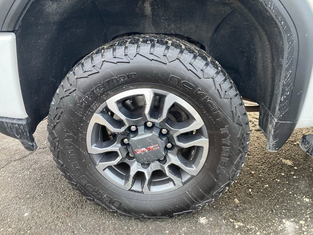 Used 2021 GMC Sierra 2500 AT4 w/ AT4 Preferred Package image 23