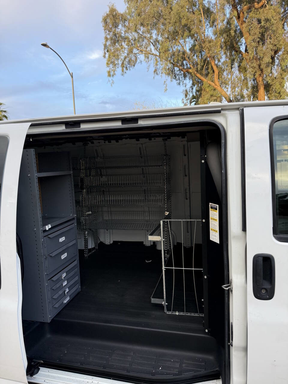 Used 2012 Chevrolet Express 1500 image 4