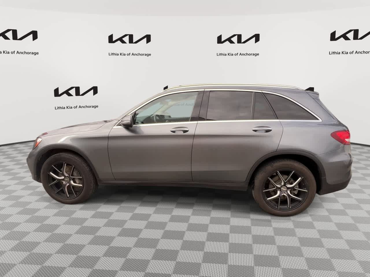 Used 2016 Mercedes-Benz GLC 300 4MATIC image 5