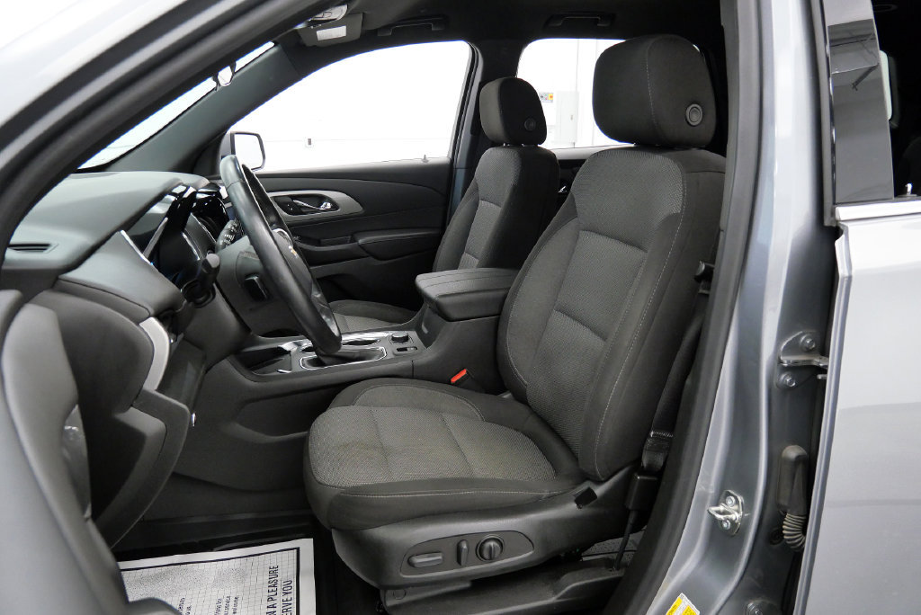 Used 2023 Chevrolet Traverse LT w/ LPO, Floor Liner Package AWD/4WD image 11