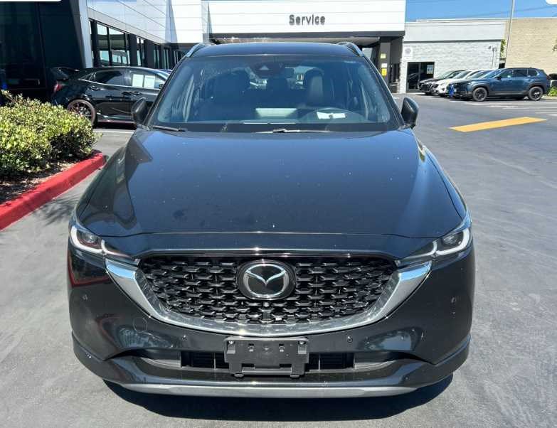 Used 2023 MAZDA CX-5 Signature AWD/4WD image 2