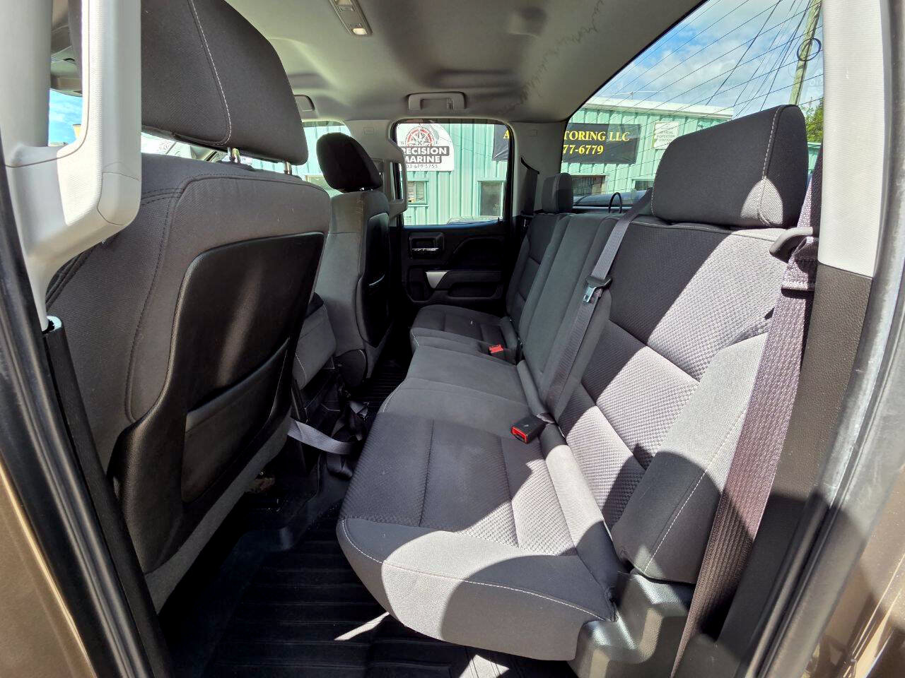 Used 2015 Chevrolet Silverado 1500 LT w/ LT Convenience Package AWD/4WD image 16