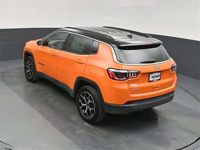New 2026 Jeep Compass Limited image 33