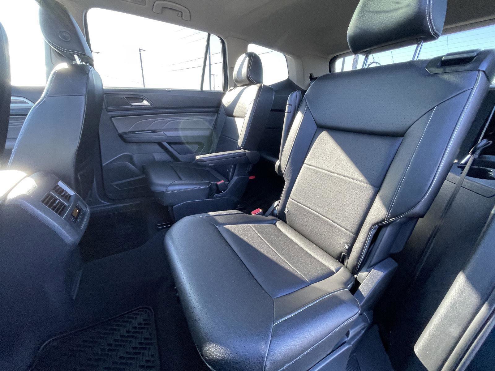 Used 2021 Volkswagen Atlas SE w/ Panoramic Sunroof Package AWD/4WD image 15