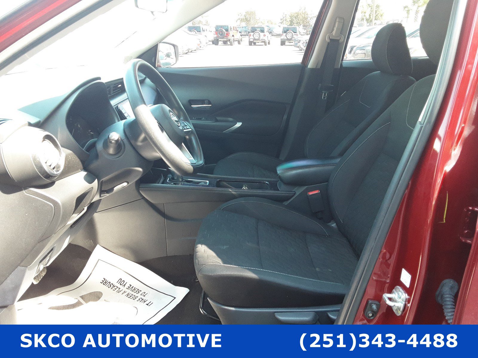 Used 2022 Nissan Kicks SV FWD image 11