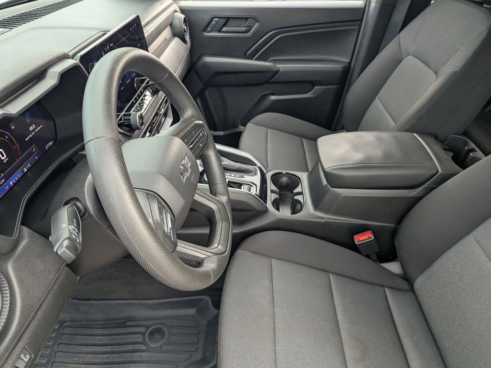 Used 2025 Chevrolet Colorado Trail Boss image 23