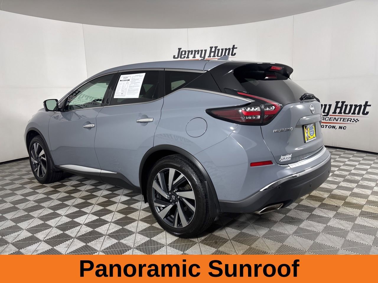 Used 2024 Nissan Murano SL image 7