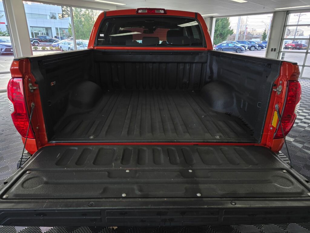 Used 2018 Toyota Tundra Limited image 17