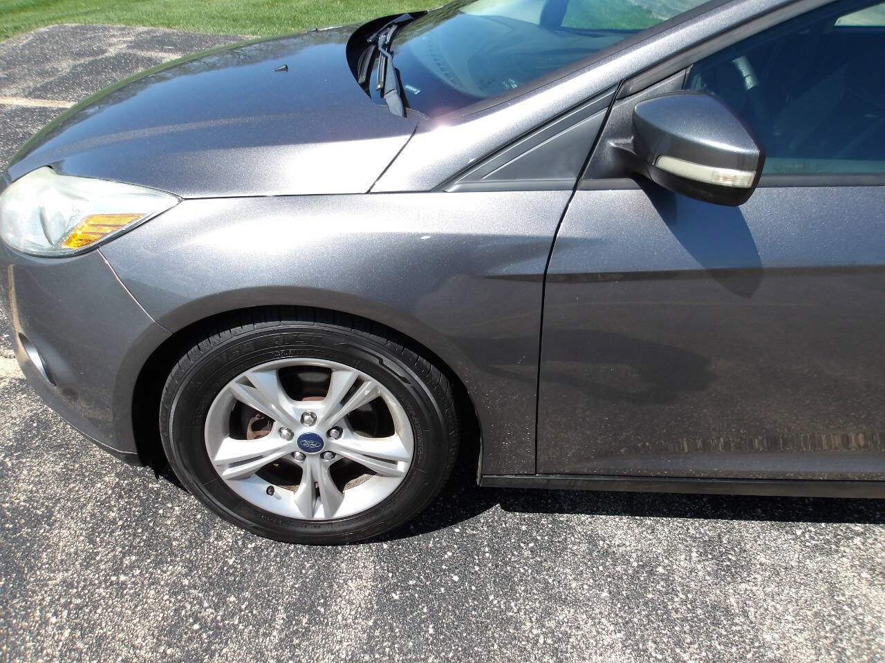 Used 2014 Ford Focus SE FWD image 29