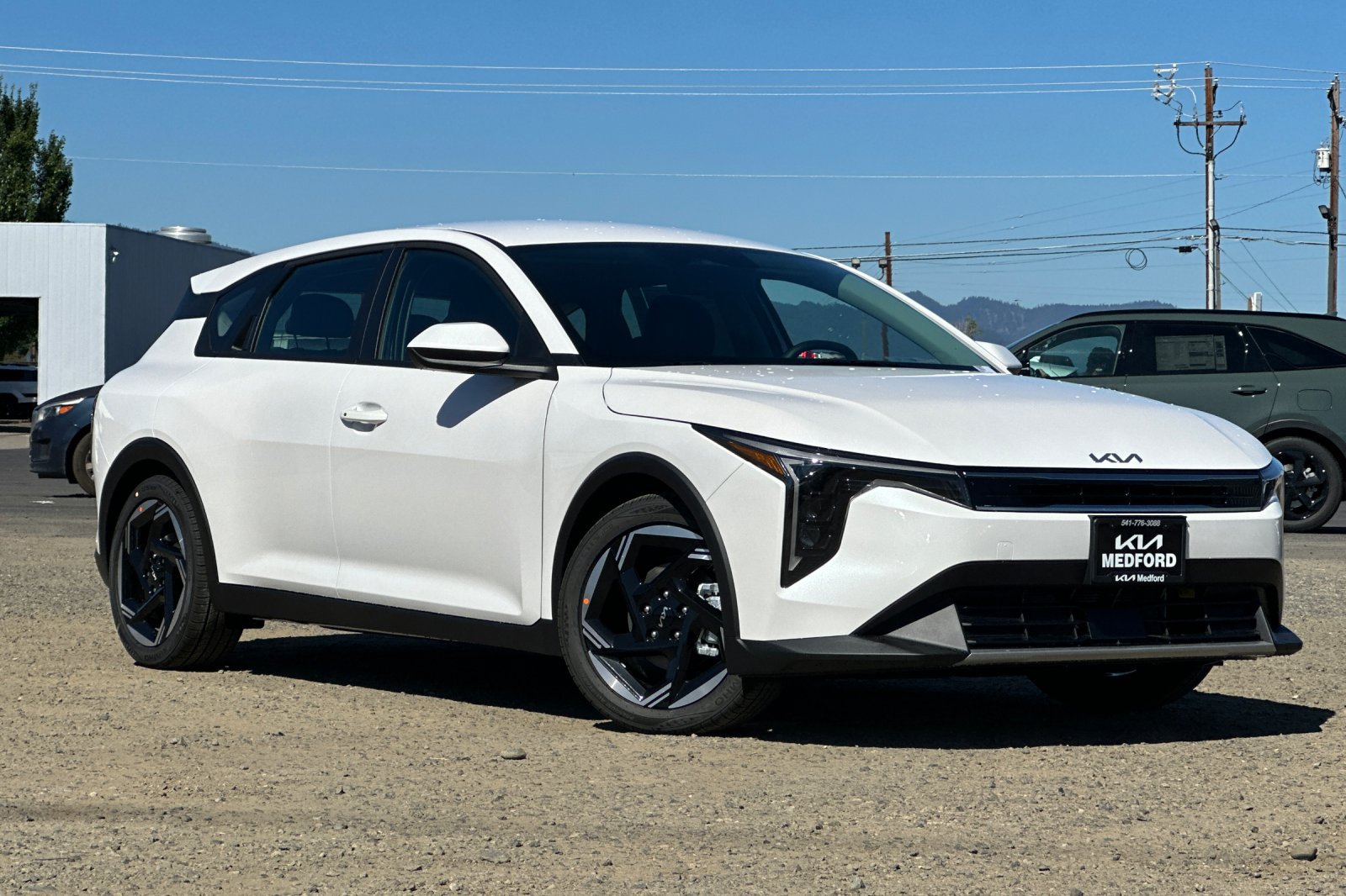 New 2026 Kia K4 EX FWD image 2