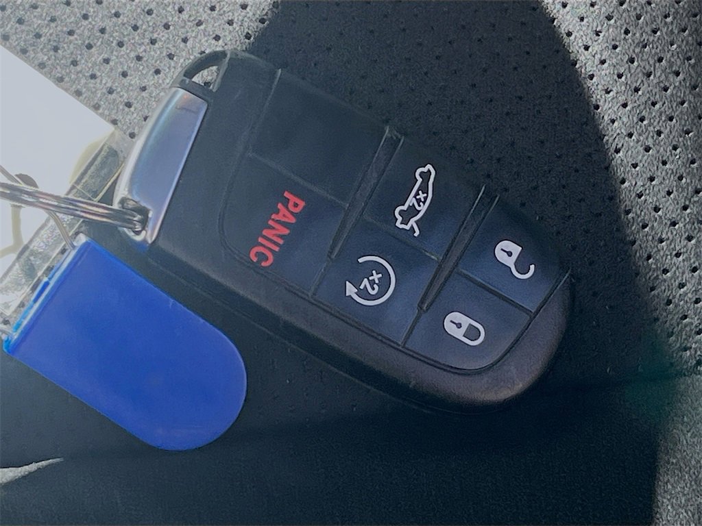 Used 2023 Dodge Charger R/T w/ Plus Group image 35