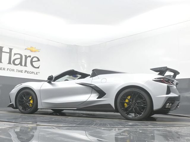 New 2026 Chevrolet Corvette Stingray Premium Conv w/ Stealth Interior Trim Package RWD image 35