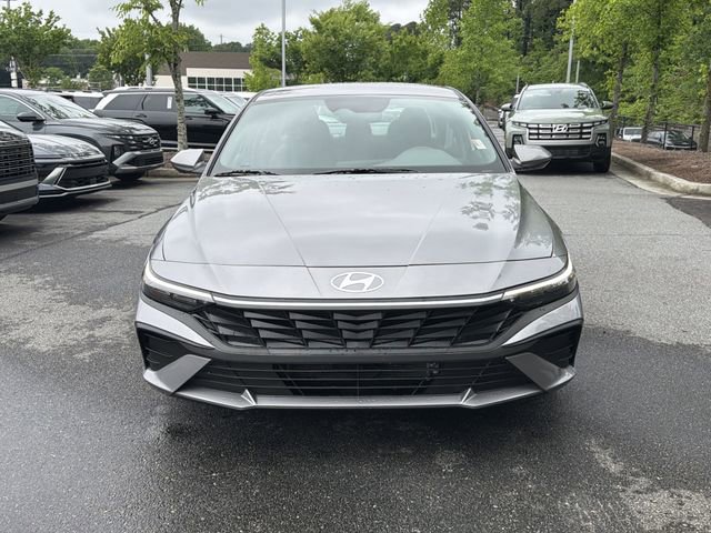 Certified 2025 Hyundai Elantra Hybrid w/ Cargo Package FWD image 2