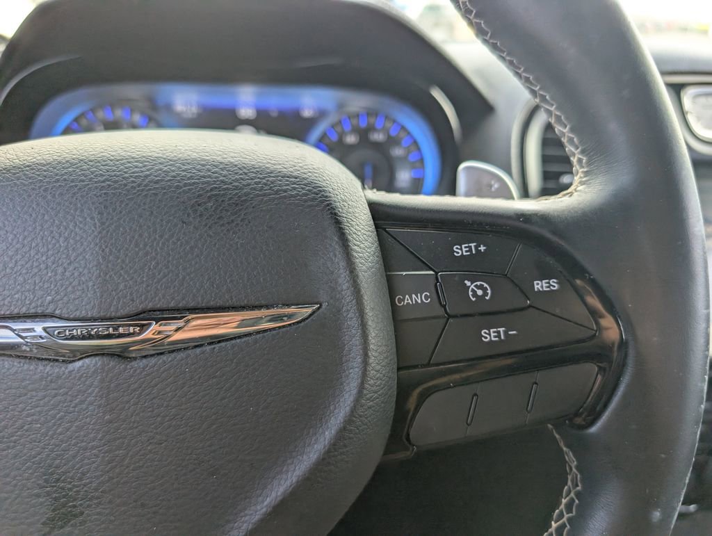 Used 2016 Chrysler 300 S w/ 300S Premium Group image 28