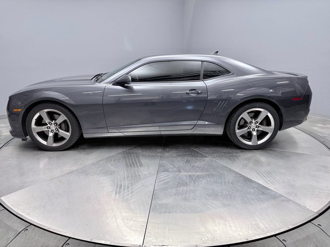 Used 2010 Chevrolet Camaro SS RWD image 8
