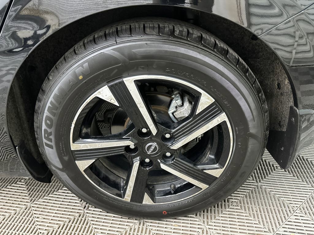 Used 2024 Nissan Sentra SV image 18