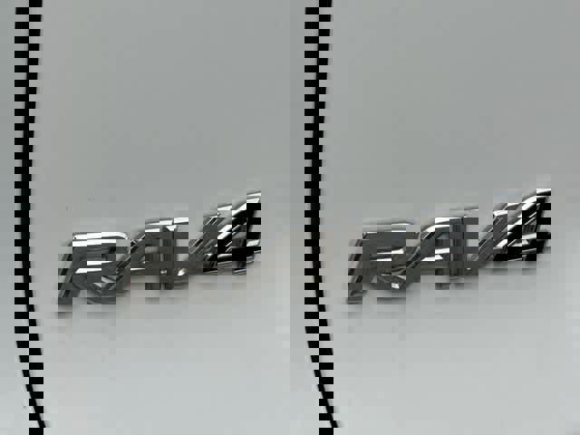 Used 2020 Toyota RAV4 XLE w/ Convenience Package image 28