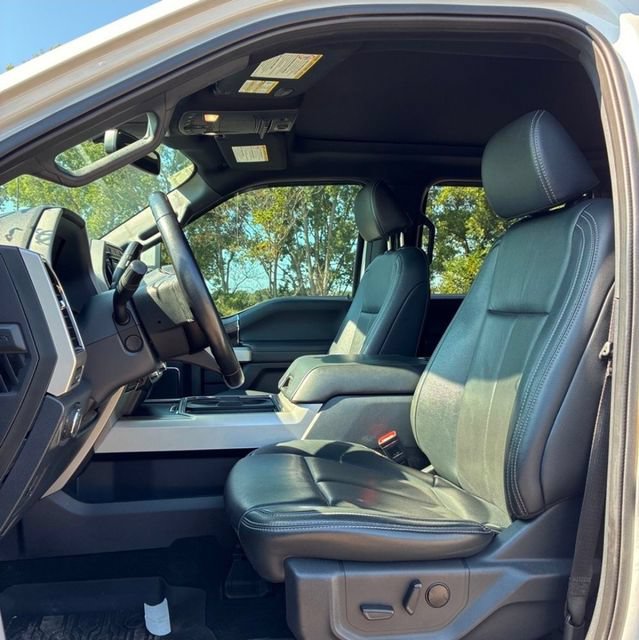 Used 2022 Ford F350 Lariat w/ Tremor Off-Road Package AWD/4WD image 7