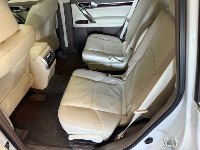 Used 2018 Lexus GX 460 Premium image 29