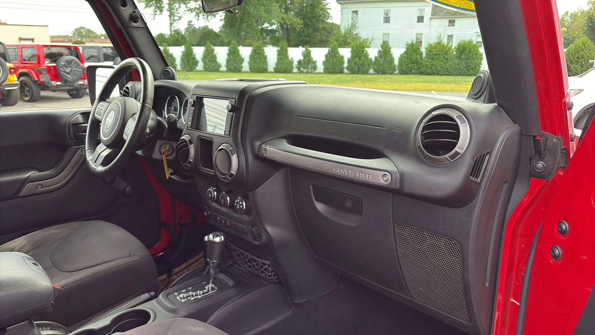 Used 2014 Jeep Wrangler Sport w/ Connectivity Group AWD/4WD image 17