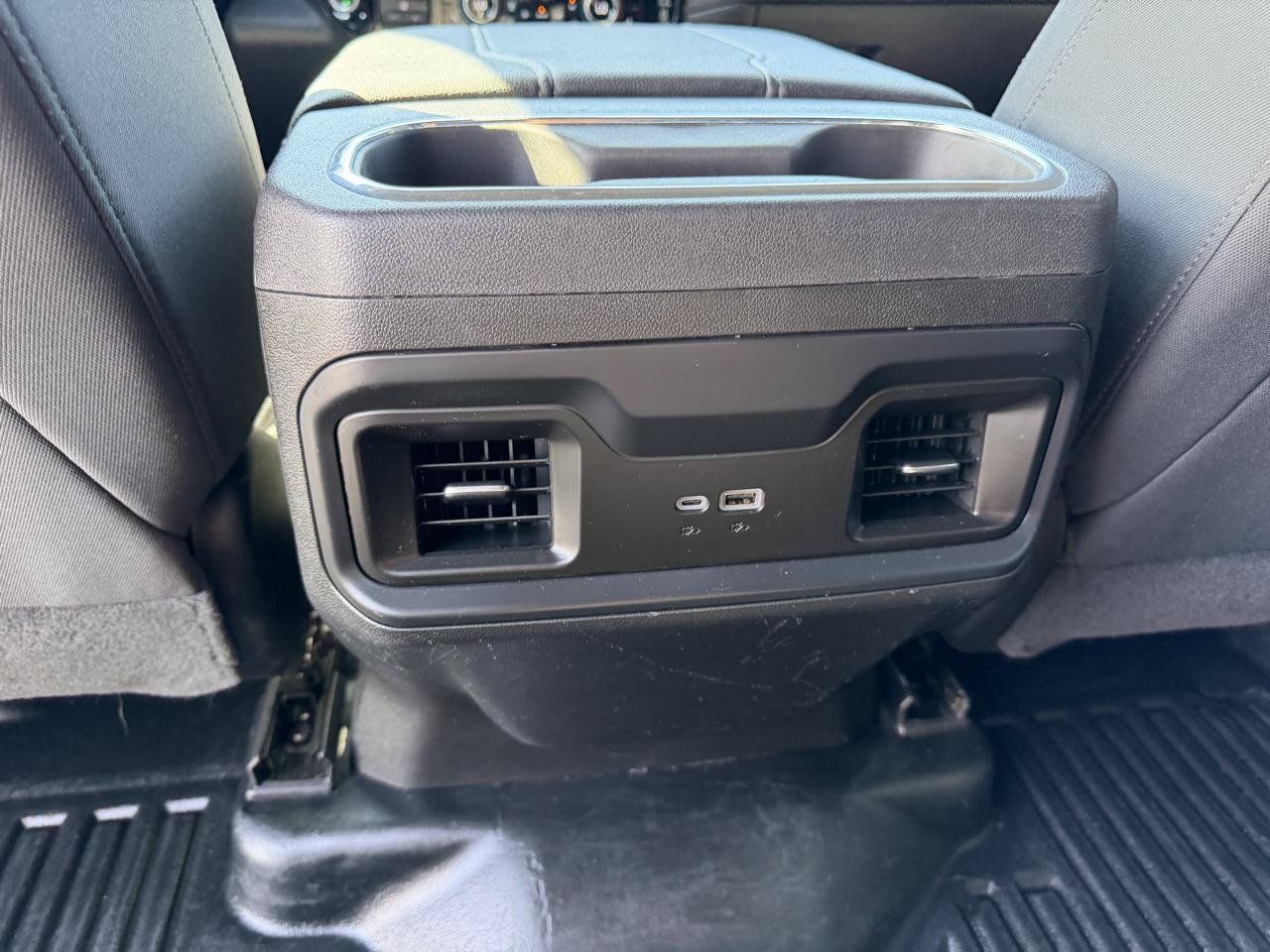 Used 2024 Chevrolet Silverado 3500 LT w/ Convenience Package AWD/4WD image 36