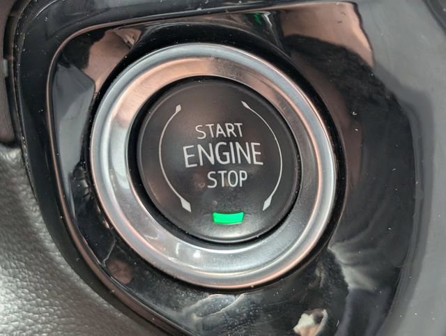 Used 2025 GMC Sierra 1500 SLT image 25
