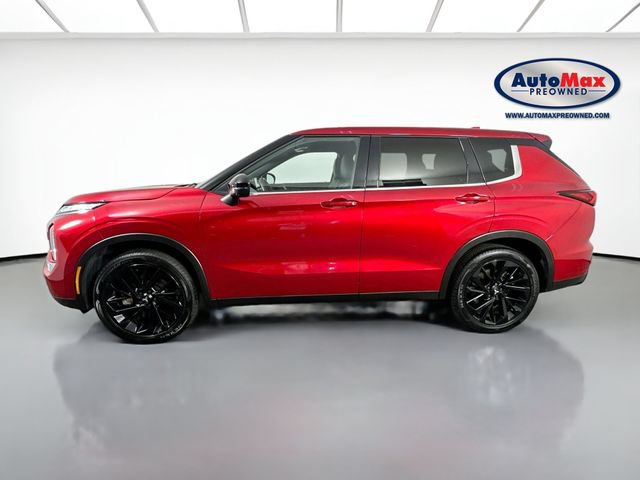 Used 2024 Mitsubishi Outlander SE Black Edition AWD/4WD image 9