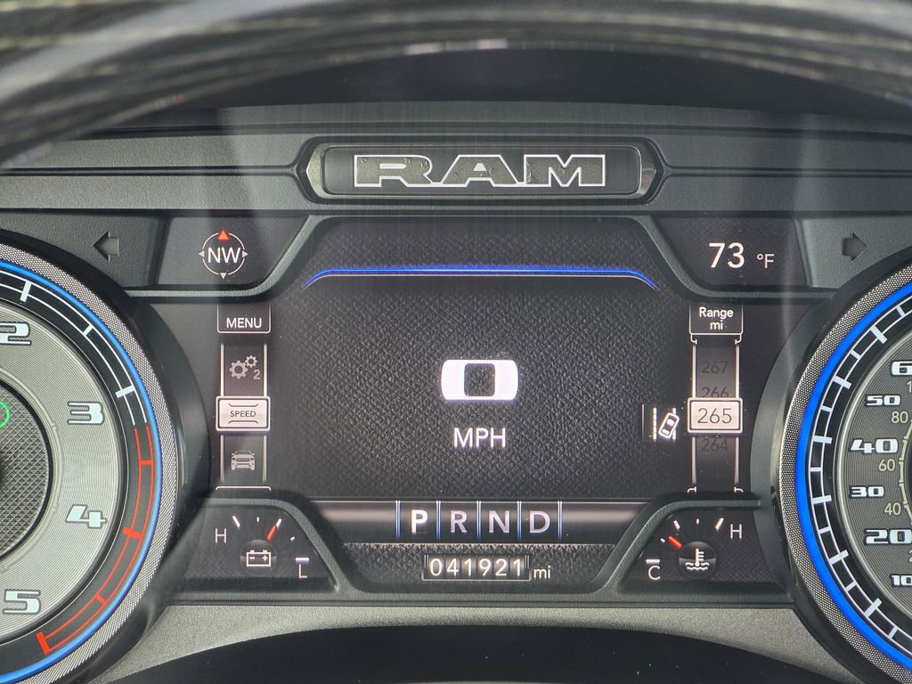 Used 2022 RAM 2500 Limited AWD/4WD image 36