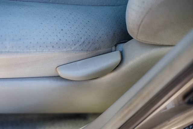 Used 2007 Toyota Prius FWD image 25