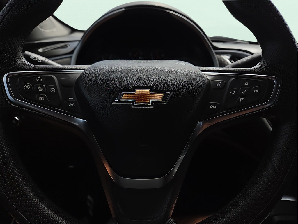 Used 2025 Chevrolet Malibu LT FWD image 19