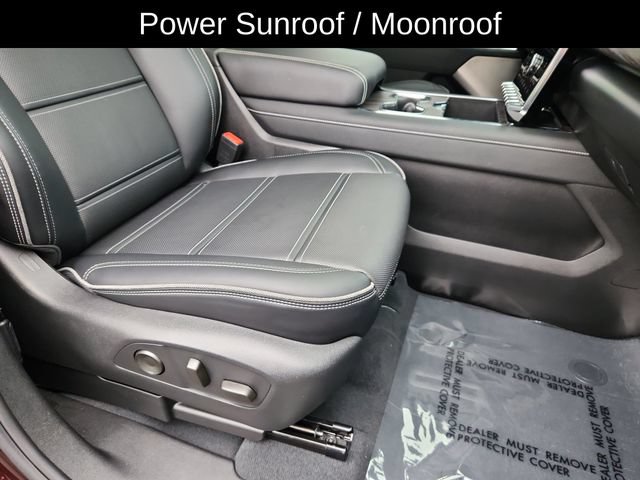 Used 2025 GMC Sierra EV Denali AWD/4WD image 24