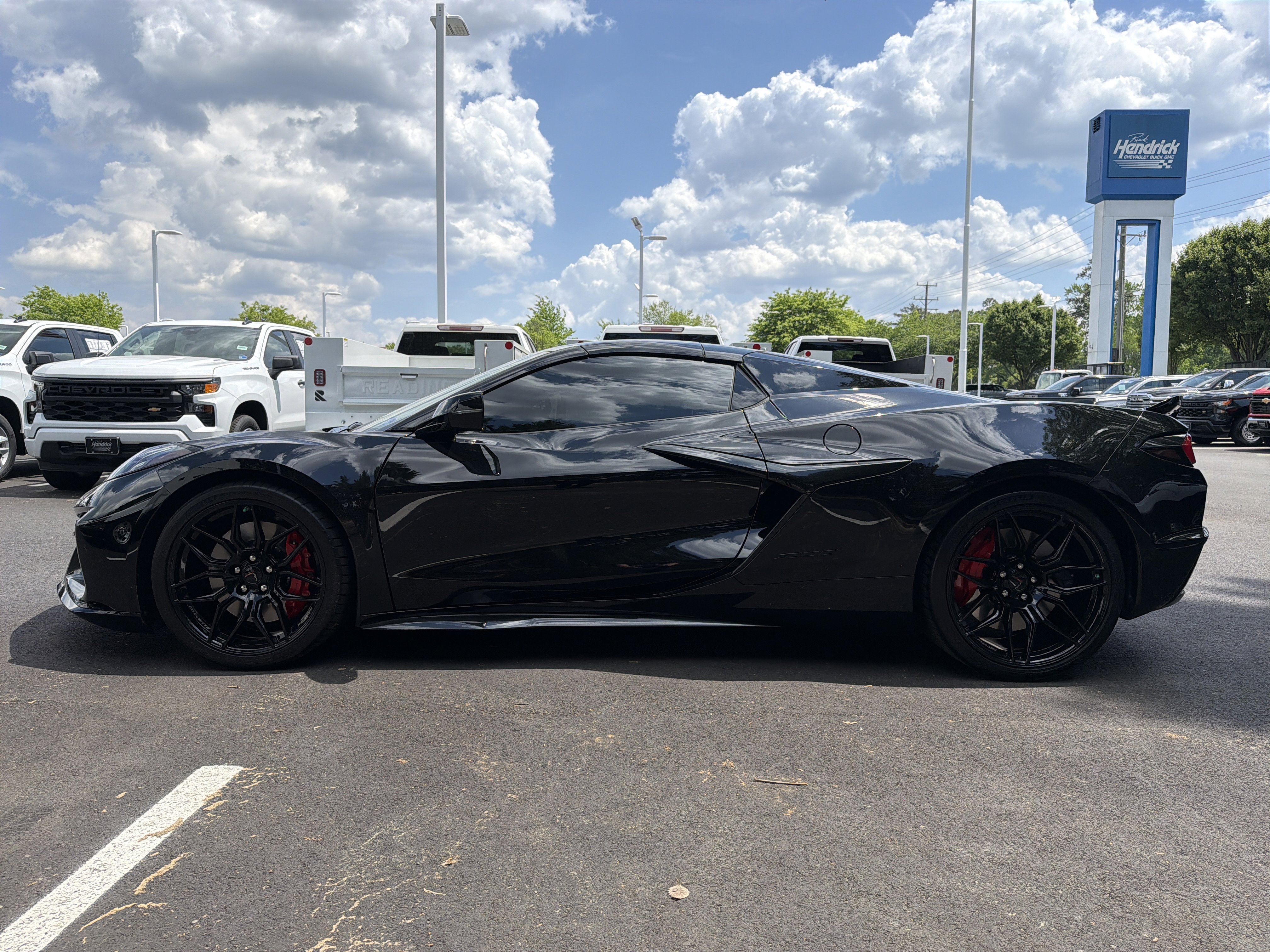 Used 2025 Chevrolet Corvette Z06 RWD image 7
