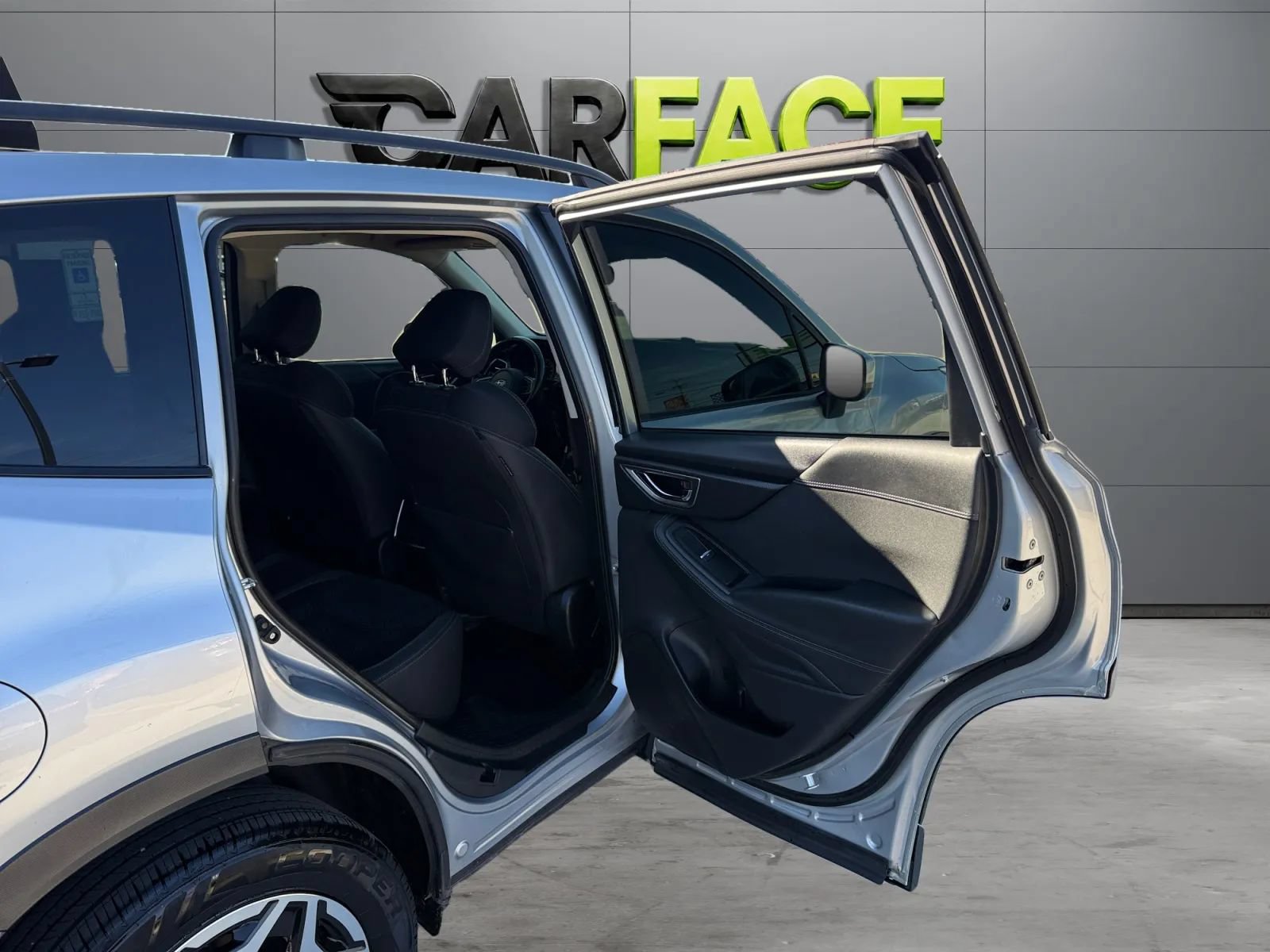 Used 2019 Subaru Forester Premium w/ All-Weather Package AWD/4WD image 19