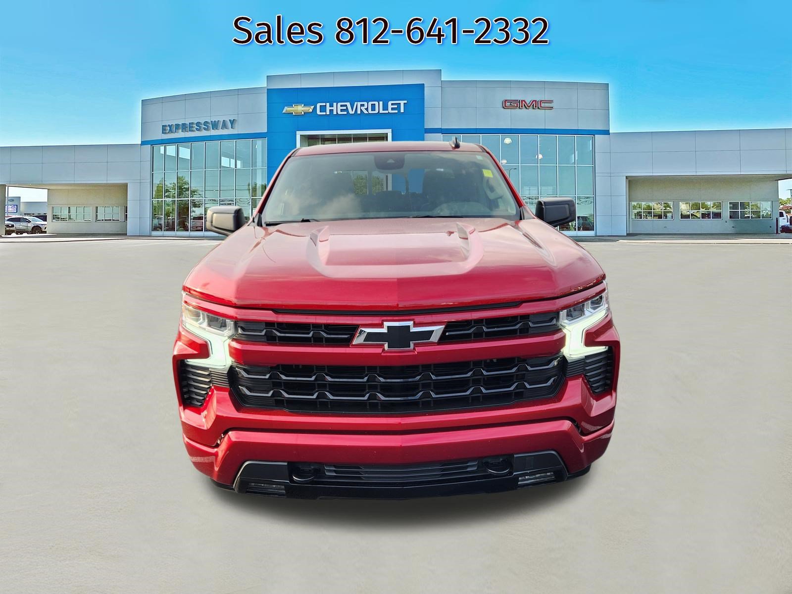 Used 2024 Chevrolet Silverado 1500 RST AWD/4WD image 2