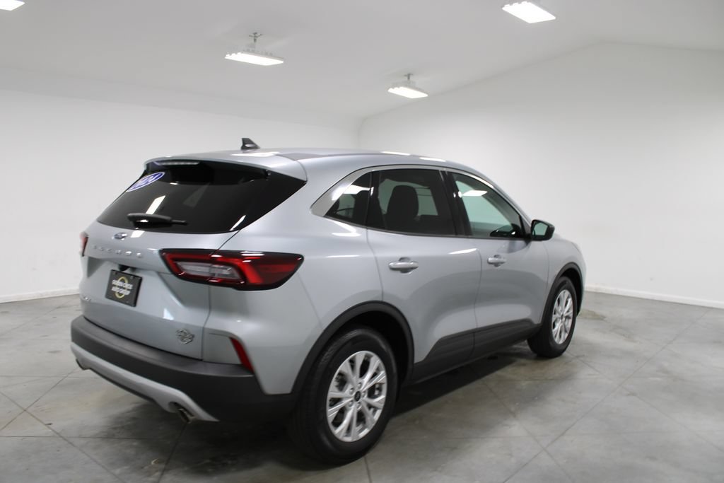 Used 2024 Ford Escape Active FWD image 9
