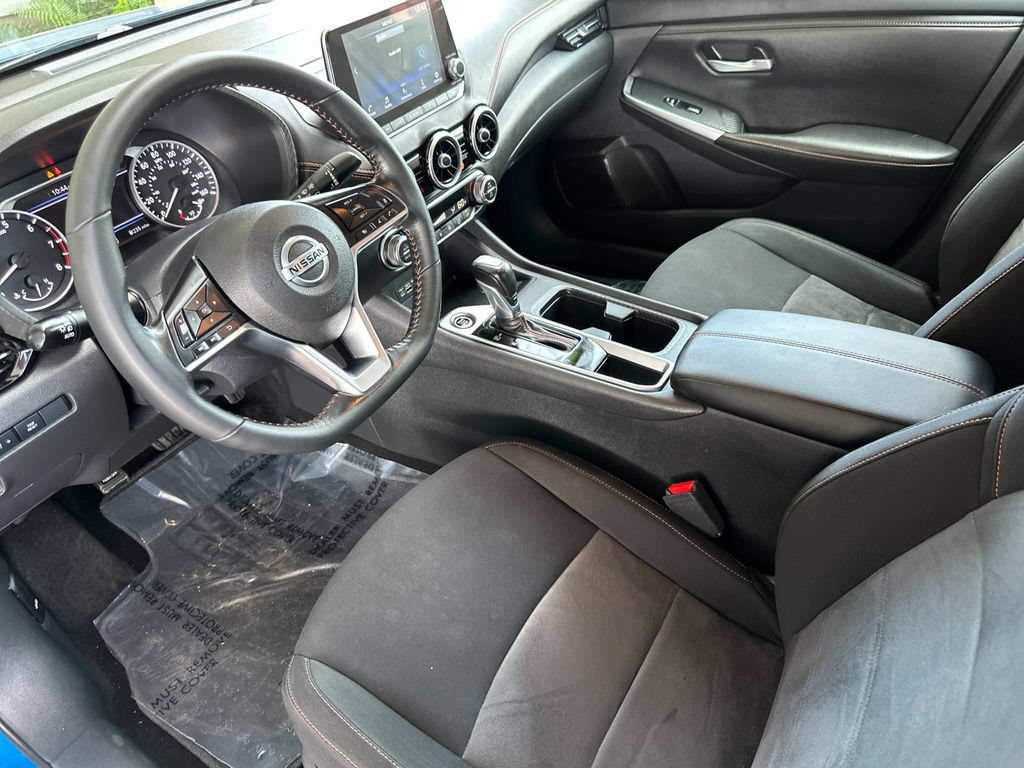 Used 2023 Nissan Sentra SR FWD image 9
