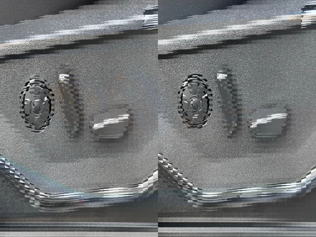 New 2026 Ford F250 Platinum w/ FX4 Off-Road Package AWD/4WD image 28