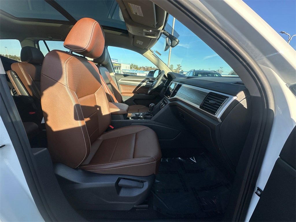 Used 2022 Volkswagen Atlas SE w/ Panoramic Sunroof Package image 22