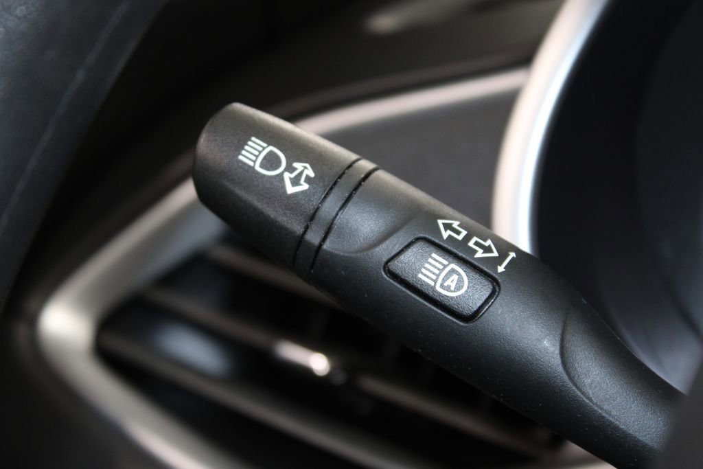 Used 2024 Chevrolet Malibu LT image 34