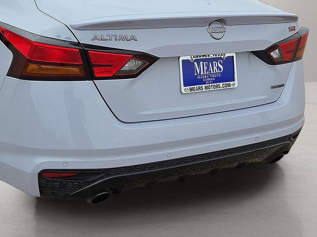 Used 2024 Nissan Altima 2.0 SR image 17
