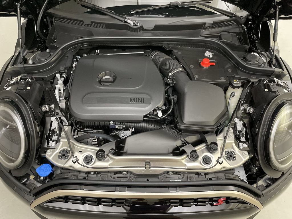 Certified 2025 MINI Cooper S image 29